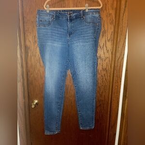 Maurices Plus Skinny Jeans Size 20W